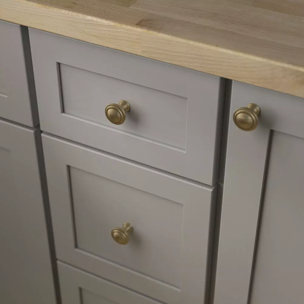 Brainerd Cabinet Knob Capital Bronze 1.25-In Round Traditional Champagne 4 Brainerd Cabinet Knob Capital Bronze 1.25-In Round Traditional Champagne - Image 2