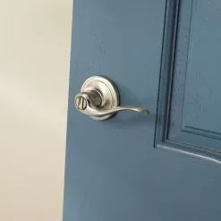 Tustin Door Kwikset Handle Nickel Satin Universal Signature Privacy -Schlage Trade 10292087