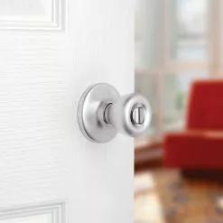Tylo Door Knob Kwikset Chrome Satin Privacy No Deadbolt -Schlage Trade 11002497