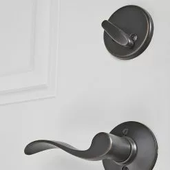 Door Schlage Accent Handleset Bronze Keyed Entry Single-Cylinder Deadbolt Aged 14 Door Schlage Accent Handleset Bronze Keyed Entry Single-Cylinder Deadbolt Aged -Schlage Trade 14621851 scaled