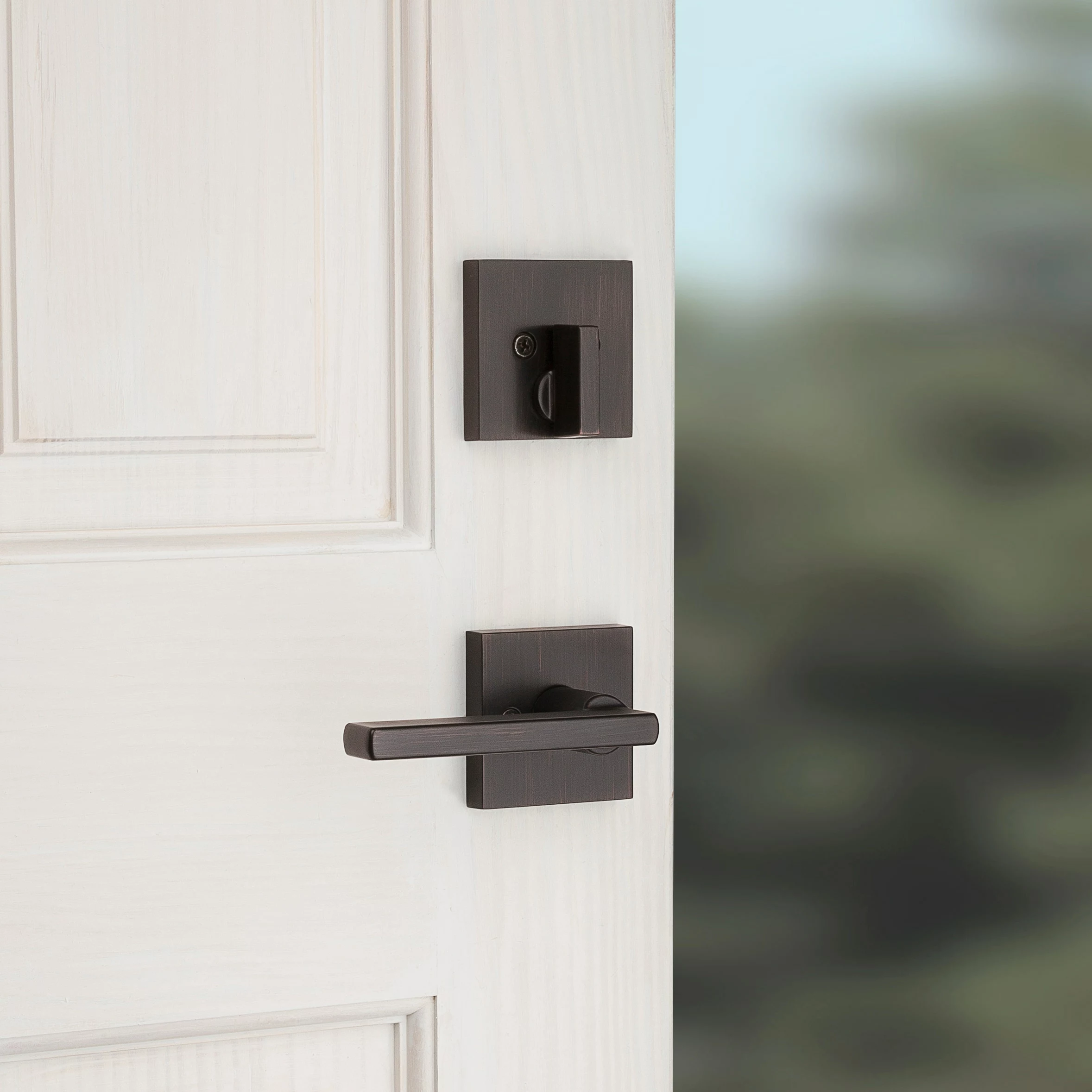 Halifax San Clemente Door Kwikset Smartkey Handleset Bronze Entry Signature Single-Cylinder Deadbolt Venetian 9 Halifax San Clemente Door Kwikset Smartkey Handleset Bronze Entry Signature Single-Cylinder Deadbolt Venetian - Image 7