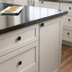 Brainerd Cabinet Knob 1.4173-In Concave Round Matte Black