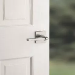 Halifax Door Kwikset Handle Smartkey Nickel Satin Universal Entry Signature Keyed -Schlage Trade 43395421