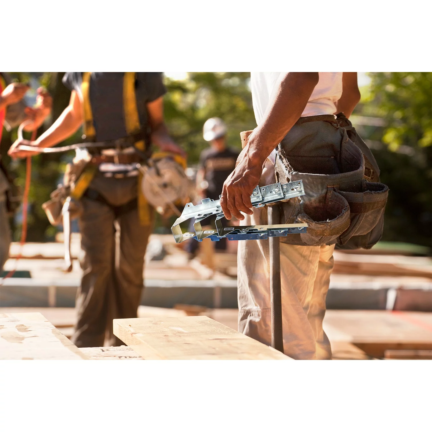 Simpson Joist Hanger Zmax 2-In X 18-Gauge Single 6-In Face Mount Strong-Tie 10 Simpson Joist Hanger Zmax 2-In X 18-Gauge Single 6-In Face Mount Strong-Tie - Image 9